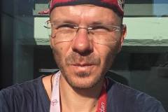 Vor dem Fontanehaus in Berlin