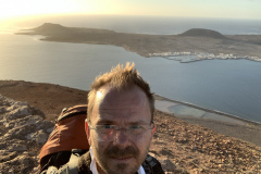 22-03-10-18-23-09-9432 22-03-10-18-23-09-9432