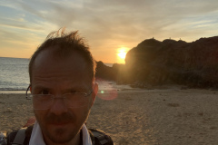 22-03-11-18-47-05-9521