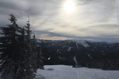 Annaberg Tirolerkogel, Blick über die verschneiten Berge, der Sonne entgegen